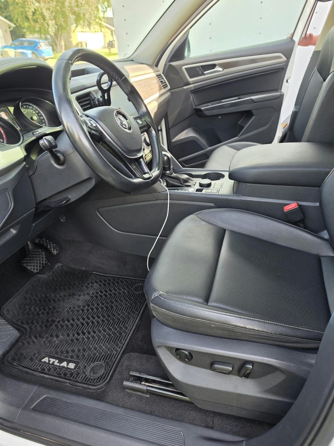 Volkswagen Atlas driver’s area after interior restoration